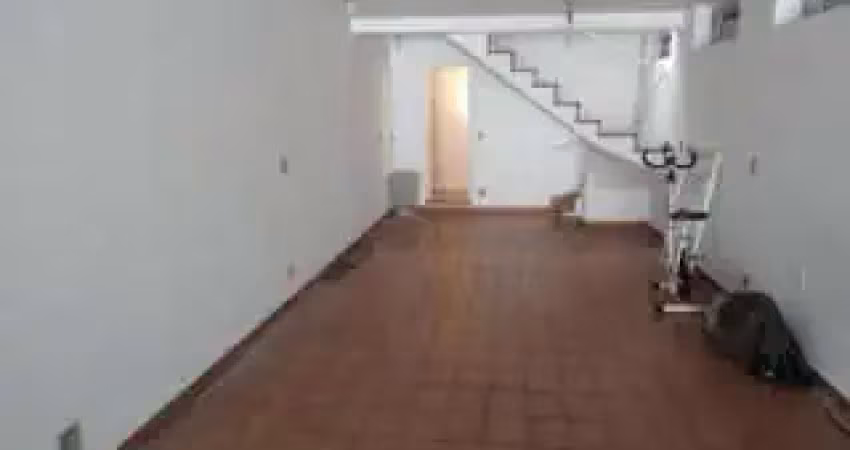 Casa em condomínio fechado com 4 quartos para alugar na Saúde, São Paulo 