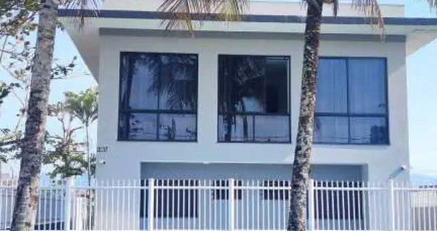 Sobrado com vista Mobiliado com Piscina Bal. Rivieira 100m Mar