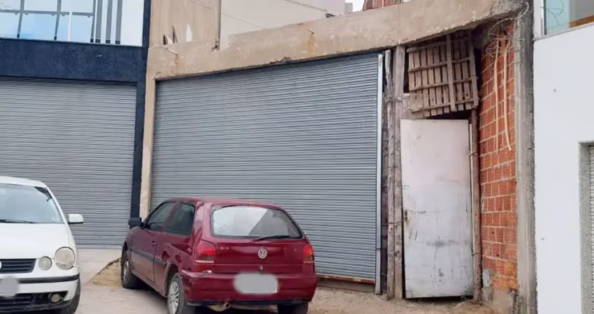 Lote murado, com portão eletrônico - bairro vila bretas, governador valadares!