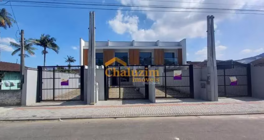 Sobrado Geminado em Boa Vista, Joinville/SC