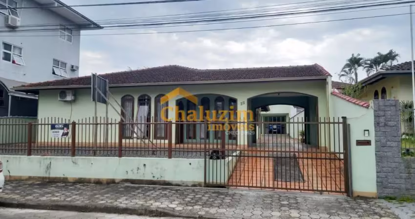 Casa com 3 quartos à venda no Saguaçu, Joinville 