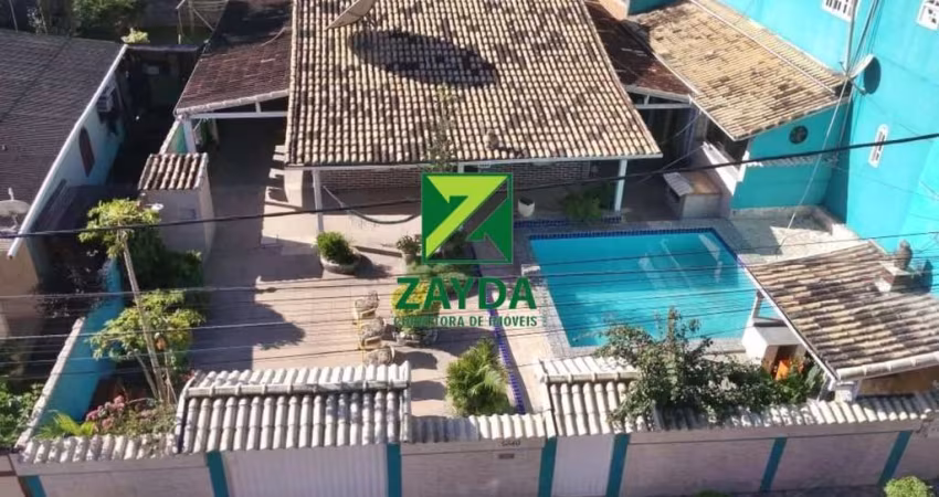 Casa à venda em Casimiro de Abreu-RJ, Nova Barra - Barra de São João: 4 quartos, 1 suíte, 2 salas, 4 banheiros, 5 vagas, 130m².