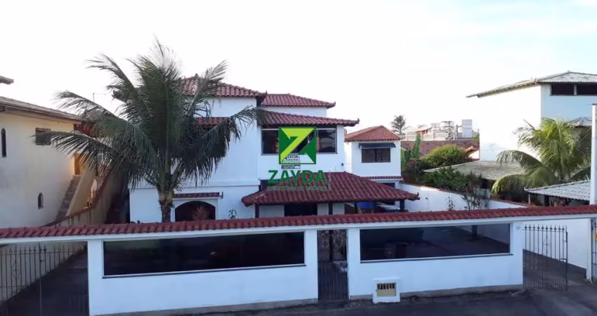 Casa de luxo com 5 quartos e 2 suítes no Jardim Campomar, Rio das Ostras-RJ!