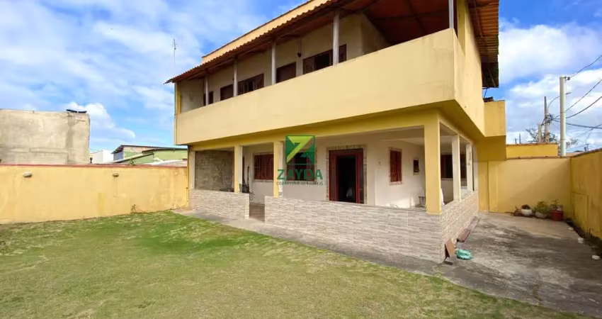 Imperdível casa à beira mar com 3 suítes em aquarius - unamar, rj!