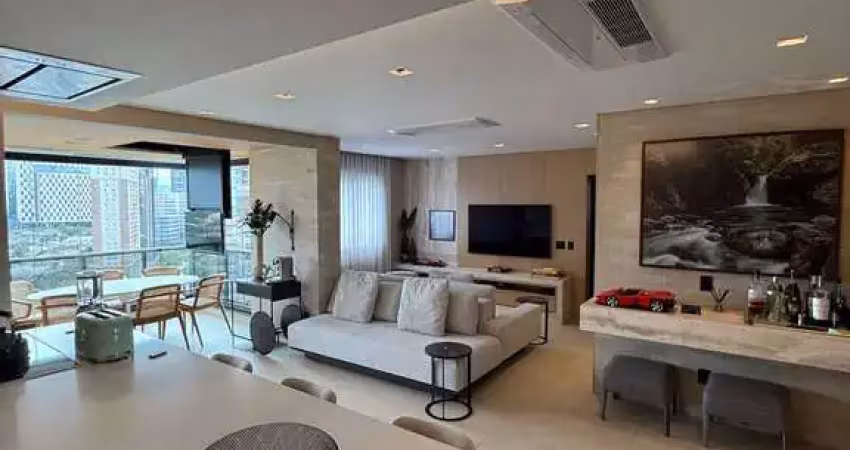 Apartamento com 2 quartos para alugar na Avenida Ômega, 171, Melville Empresarial  I e  II, Barueri