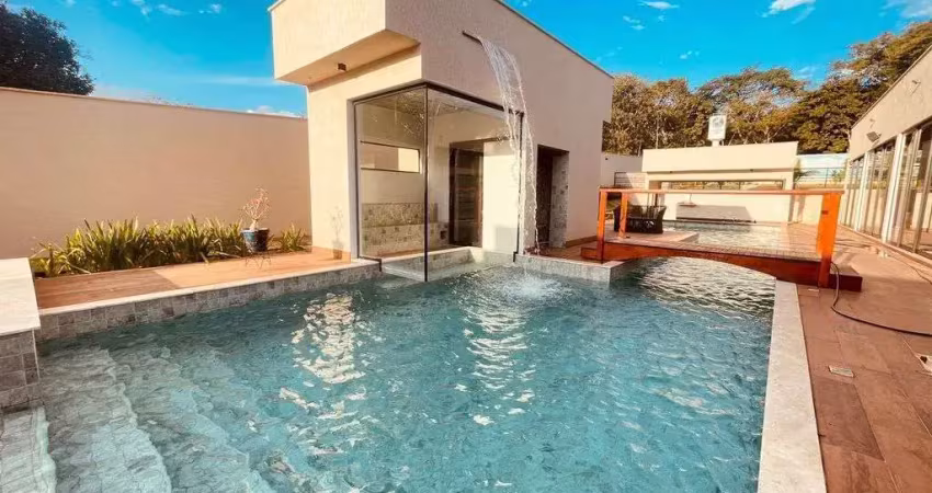 Belíssima Casa Térrea no Residencial Villa Verde - Senador Canedo