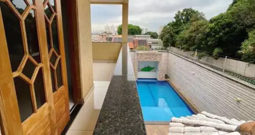 Sobrado à venda com 4 suítes de 300,00m² no jardim atlântico.