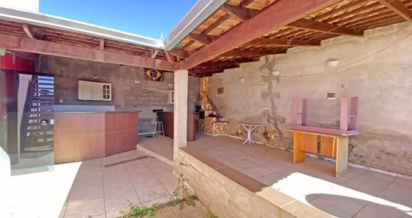 Sobrado 3 quartos, 1 suíte, 3 banheiros de 201,60 m² no Jardim Helvécia