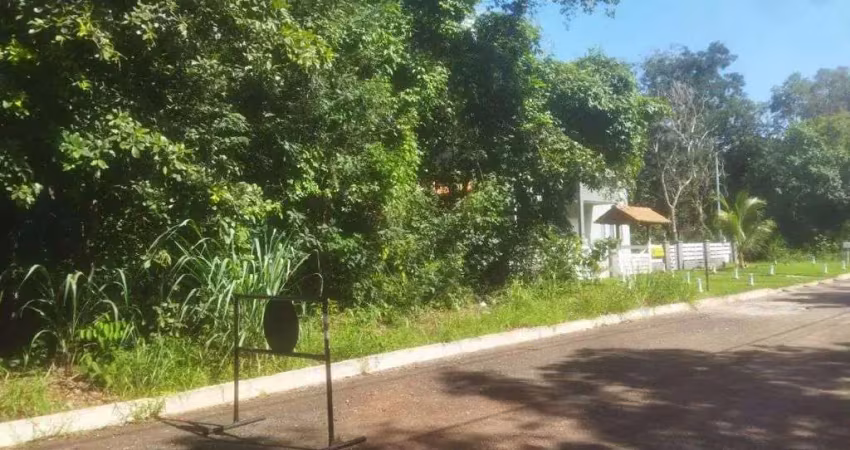 Vendo chacara com 800,00 m² no condominio águas do capivari.