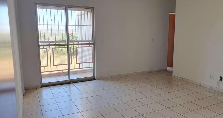 Apartamento com 3 quartos a venda no Jardim Ipê em Goiânia