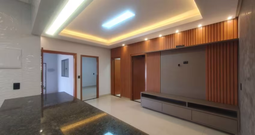 Casa de 2Q com 1 Suíte a venda no Setor Nova Vila, Próximo a Pecuária.
