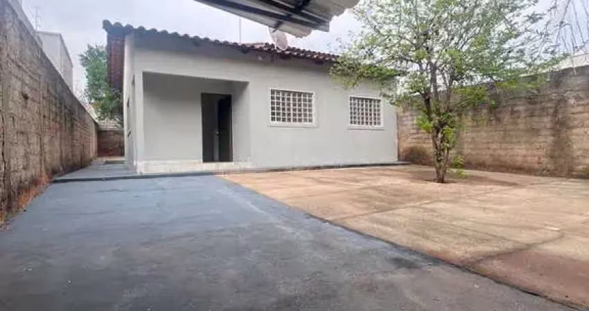 Casa de 3 quartos, sendo 1 suíte no setor brisa da mata de 80,00 m²