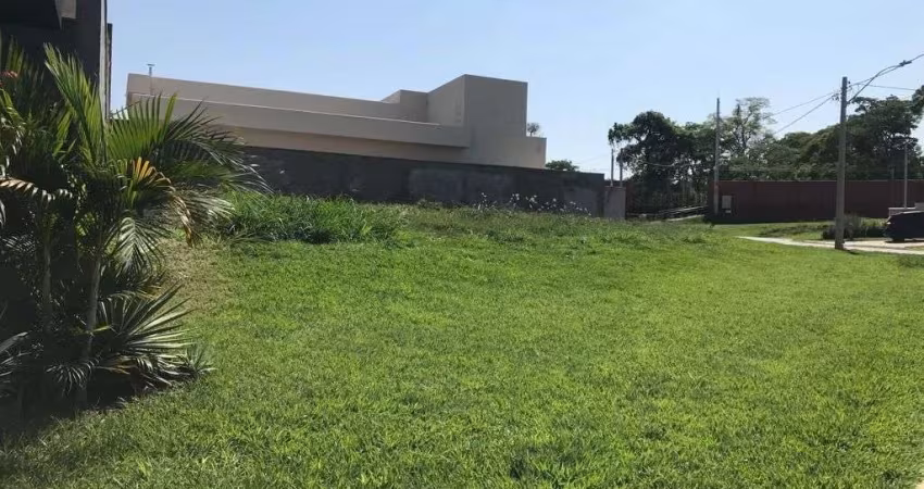 Lote de Esquina no Jardins Bolonha - 500,00m²