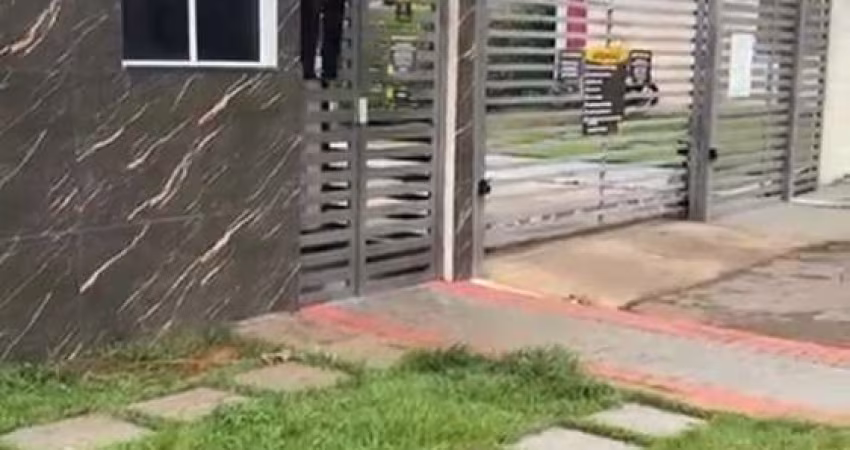 Casa em Condomínio fechado sendo 2 quartos de 162,00m² no Residencial Florida.