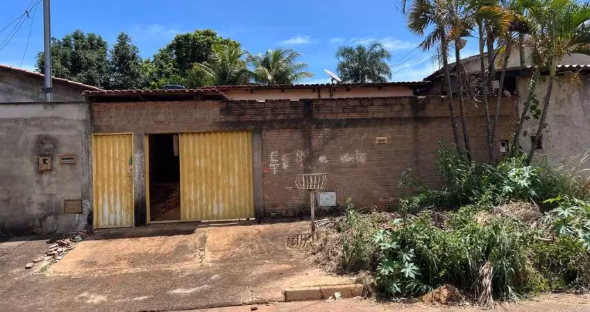 Casa à venda sendo 3 quartos,1 suíte de 300,00 m² no jardim real - goiânia