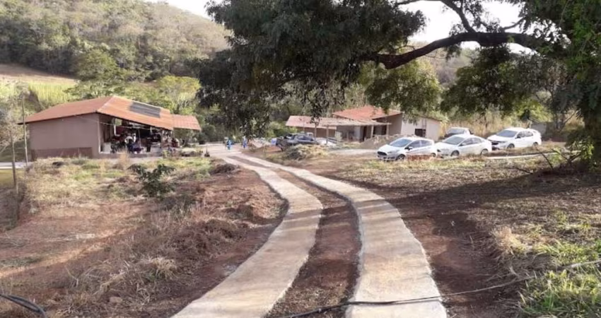 Chácara a 7 km de Bonfinópolis, Município de Leopoldo de Bulhões