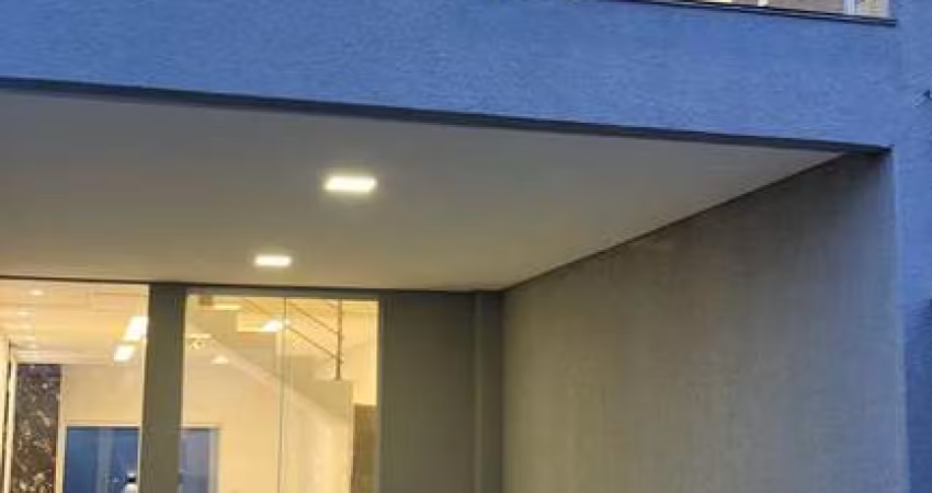 Sobrado em Goiânia, no residencial Itaipu de 3 suítes de 128m²