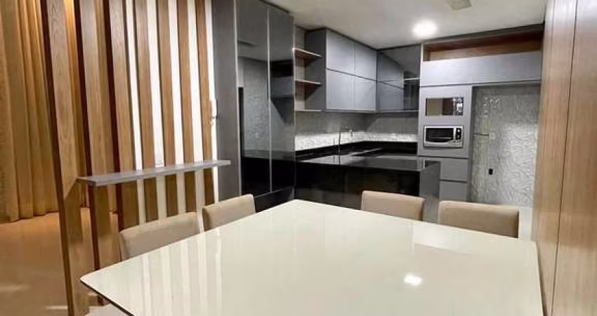 Casa á venda sendo 3 quartos, 1 suíte, 2 banheiros, 2 vagas de estacionamento.