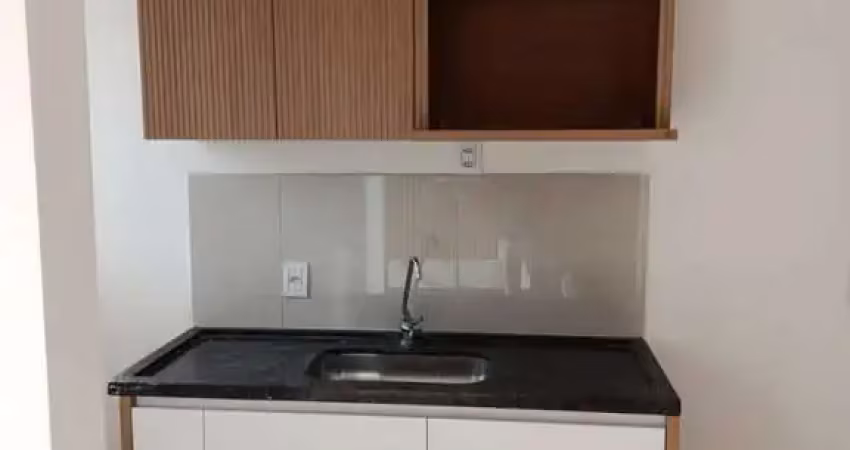 Apartamento 2 quartos completo em armário, parque amazônia.