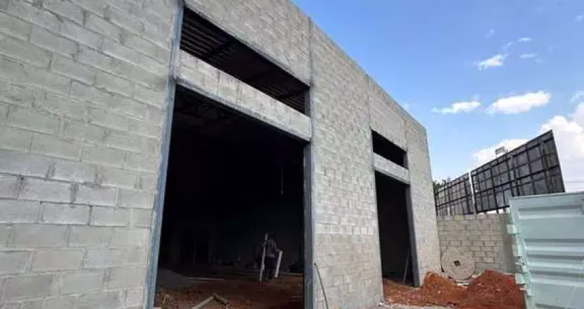 Barracão / Galpão / Depósito para alugar na Avenida Dona Maria Cardoso, 00, Parque Amazônia, Goiânia