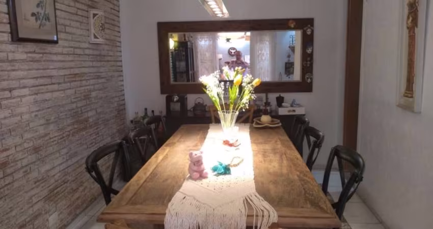 Sobrado a venda na Vila Bertioga/Móoca por apenas R$ 899.000,00