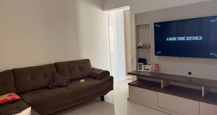 Casa térrea a venda com 02 dormitórios no Jardim Tietê por apenas R$ 530.000,00