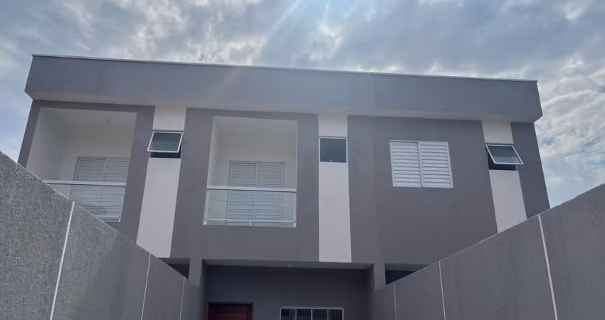 Casa a venda no Jardim Rodolfo Pirani R$ 400.000,00, Sobrado a venda no Jardim Rodolfo Pirani por R$ 400.000,00
