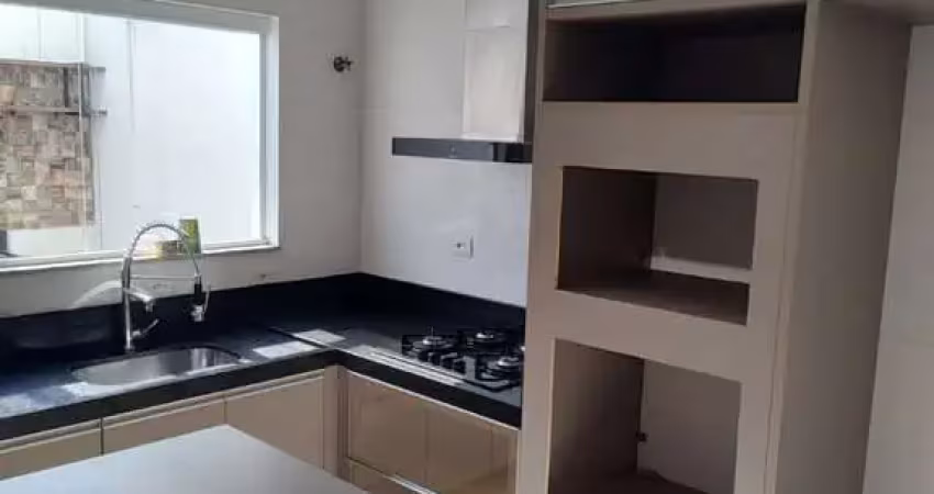 Imperdível oportunidade: casa à venda em santo andré-sp, vila marina! 3 quartos, 1 suíte, 2 salas, 2 banheiros, 2 vagas, 100m².
