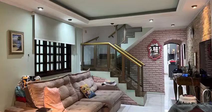 Luxuosa casa à venda no jardim sapopemba, são paulo-sp! 3 quartos, 1 suíte, 2 salas, 3 banheiros, 2 vagas de garagem e 200m² de área!