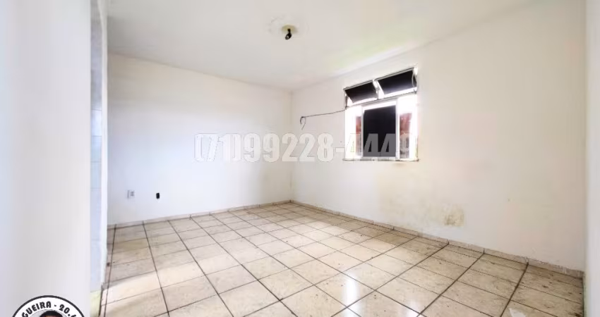 Apartamento de 2 quartos no Conjunto ACM - Estradas das Barreiras - Cabula