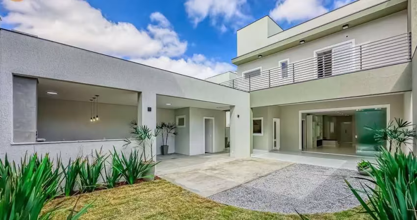 Casa com 3 quartos à Venda, Residencial Jatobá, Taubaté