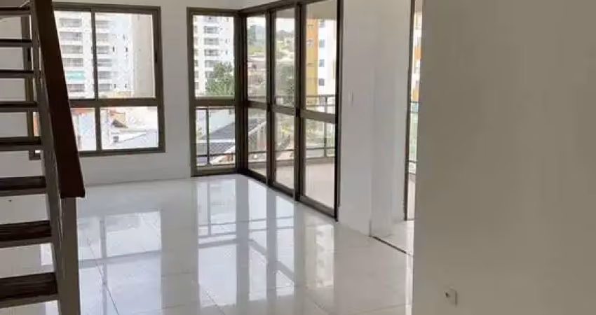 Apartamento Duplex, Condomínio Jabuticabeiras, Taubaté