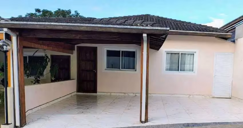 Casa de Condomínio com 2 quartos, Fonte Imaculada, Taubaté