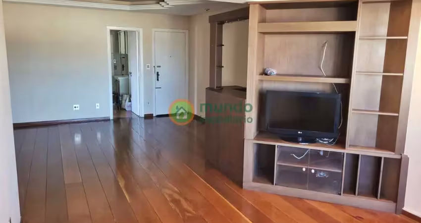 Apartamento com 3 quartos à venda na Praça Doutor Monteiro, 94, Centro, Taubaté
