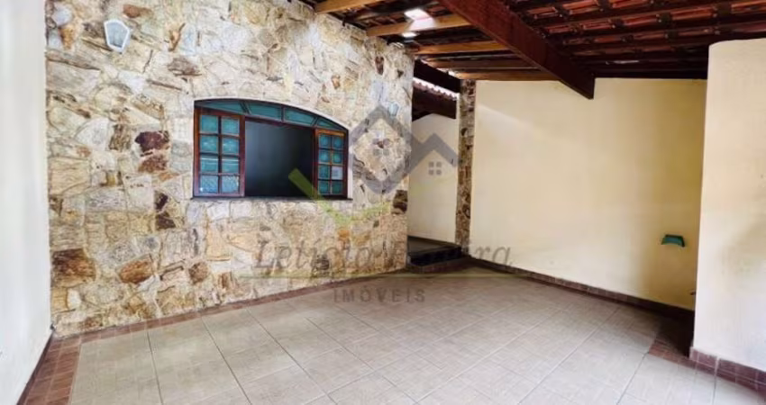 Casa com 2 dormitórios à venda, 135 m² por R$ 450.000,00 - Vila Urupês - Suzano/SP