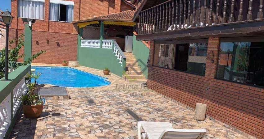 Casa com 2 dormitórios à venda, 1000 m² por R$ 640.000,00 - Clube dos Oficiais - Suzano/SP