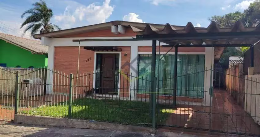 Casa com 3 dormitórios à venda, 191 m² por R$ 530.000,00 - Sesc - Suzano/SP