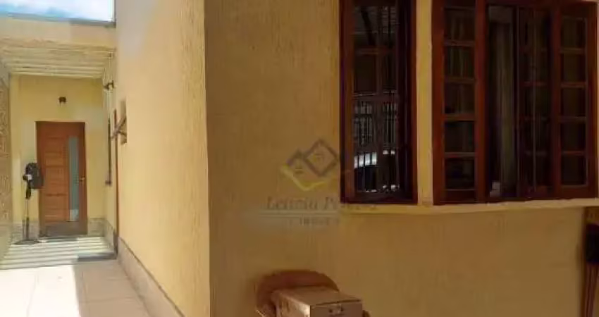 Casa com 3 dormitórios à venda, 113 m² por R$ 500.000,00 - Sítio São José - Suzano/SP