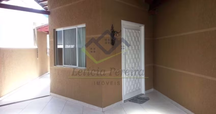Casa com 2 dormitórios à venda, 108 m² por R$ 480.000,00 - Parque Maria Helena - Suzano/SP