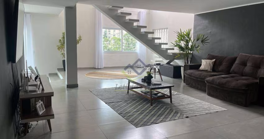 Casa com 3 dormitórios à venda, 360 m² por R$ 2.600.000,00 -  Alphaville - Santana de Parnaíba/SP