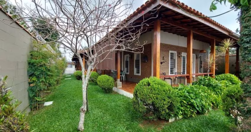 Casa com 3 dormitórios para alugar, 420 m² por R$ 13.032,43/mês - Vila Costa - Suzano/SP