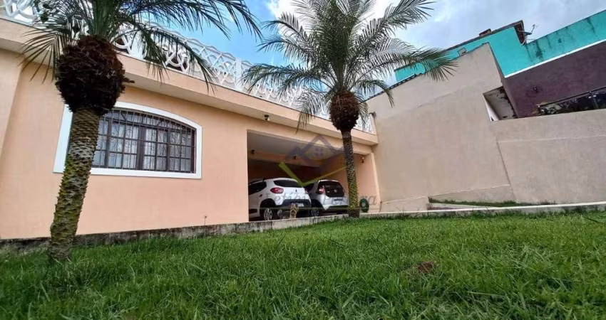Sobrado com 4 dormitórios à venda, 152 m² por R$ 600.000,00 - Vila Correa - Ferraz de Vasconcelos/SP