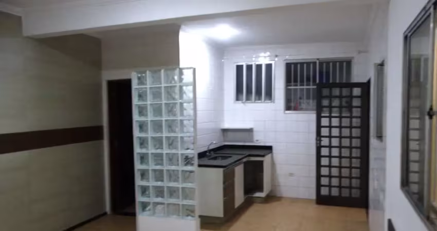 Casa com 2 quartos para alugar em Cangaíba, São Paulo 