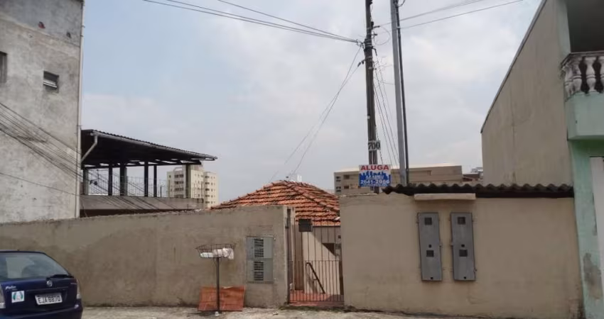CASA PARA ALUGAR NA PENHA COM 01 QUARTO