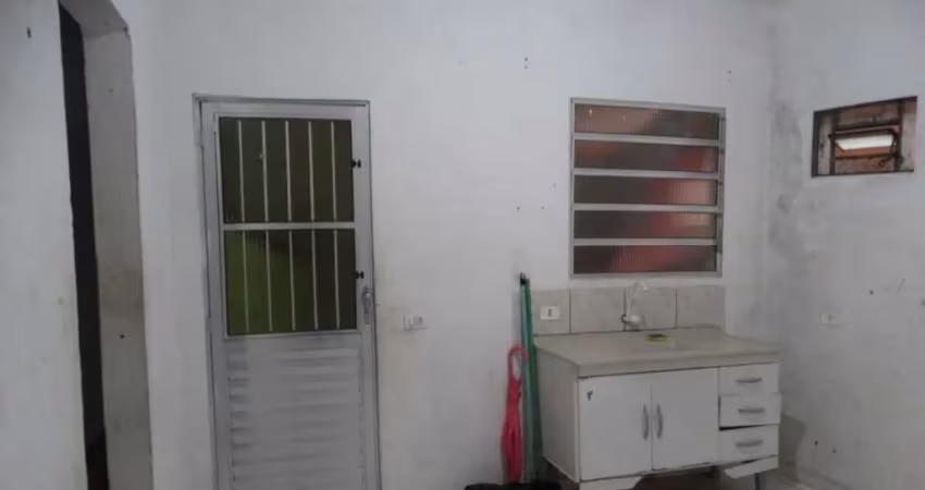 Casa com 1 quarto para alugar em Cangaíba, São Paulo 