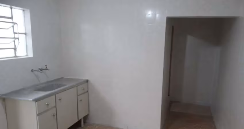 Casa com 1 quarto para alugar em Cangaíba, São Paulo 