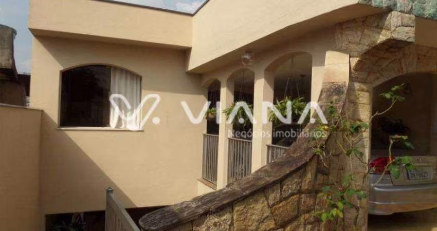Casa 2 dormitórios à Venda no Bairro Olímpico em São Caetano do Sul