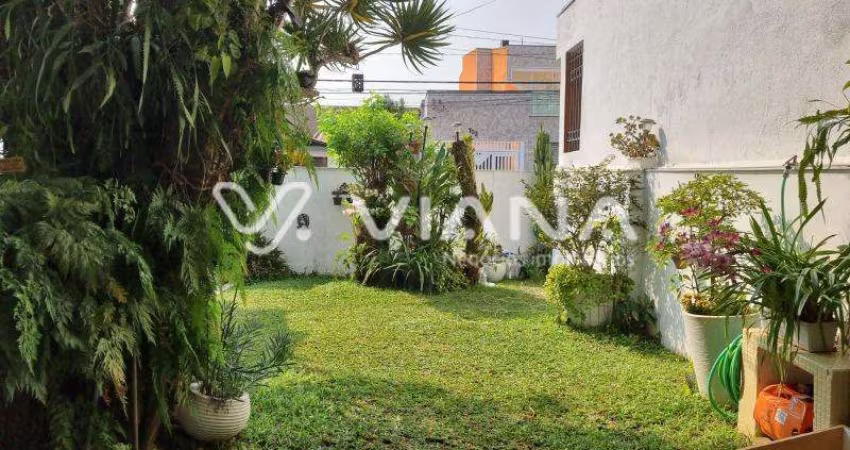 Casa com  Dormitorios em Osvaldo Cruz , São Caetano do Sul