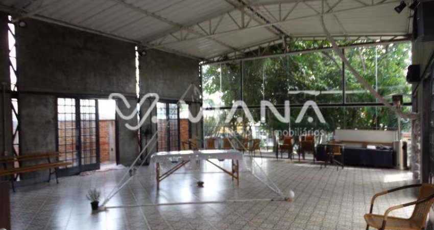 Sobrado Comercial à Venda no Bairro Santa Paula em São Caetano do Sul