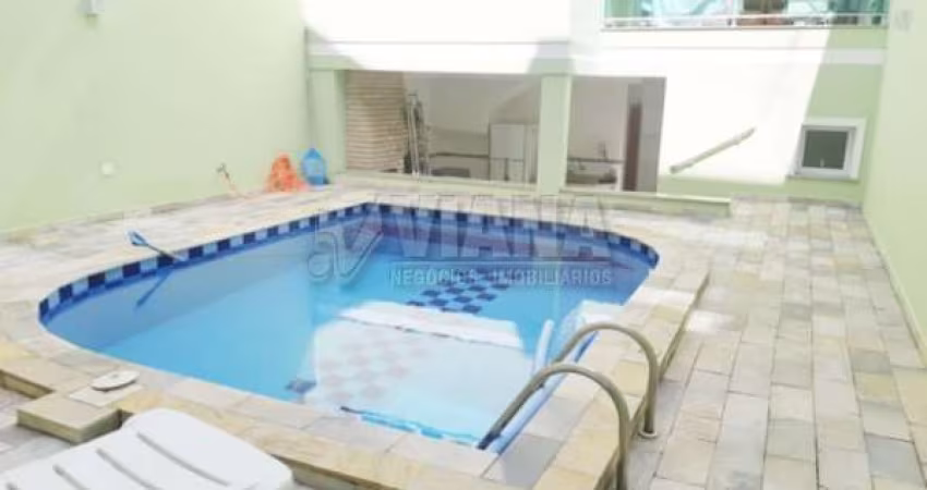 Sobrado com 3 suites no Bairro  em Olímpico , São Caetano Do Sul